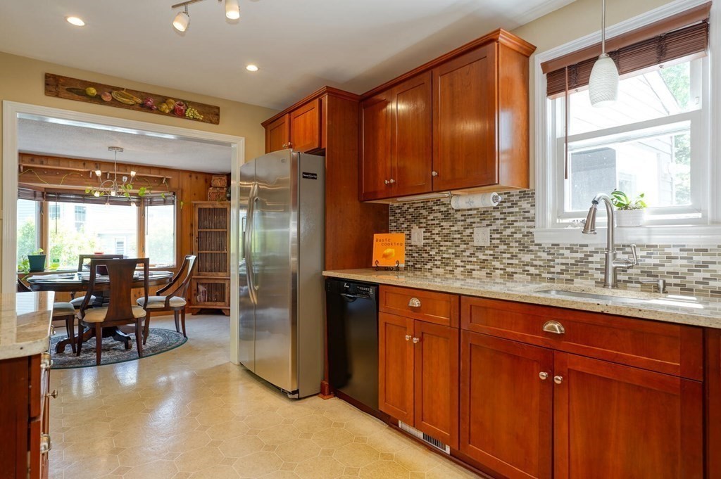 20 Meadow Road Northborough, MA 01532 - Photo 15 of 30 Gallery Image 15