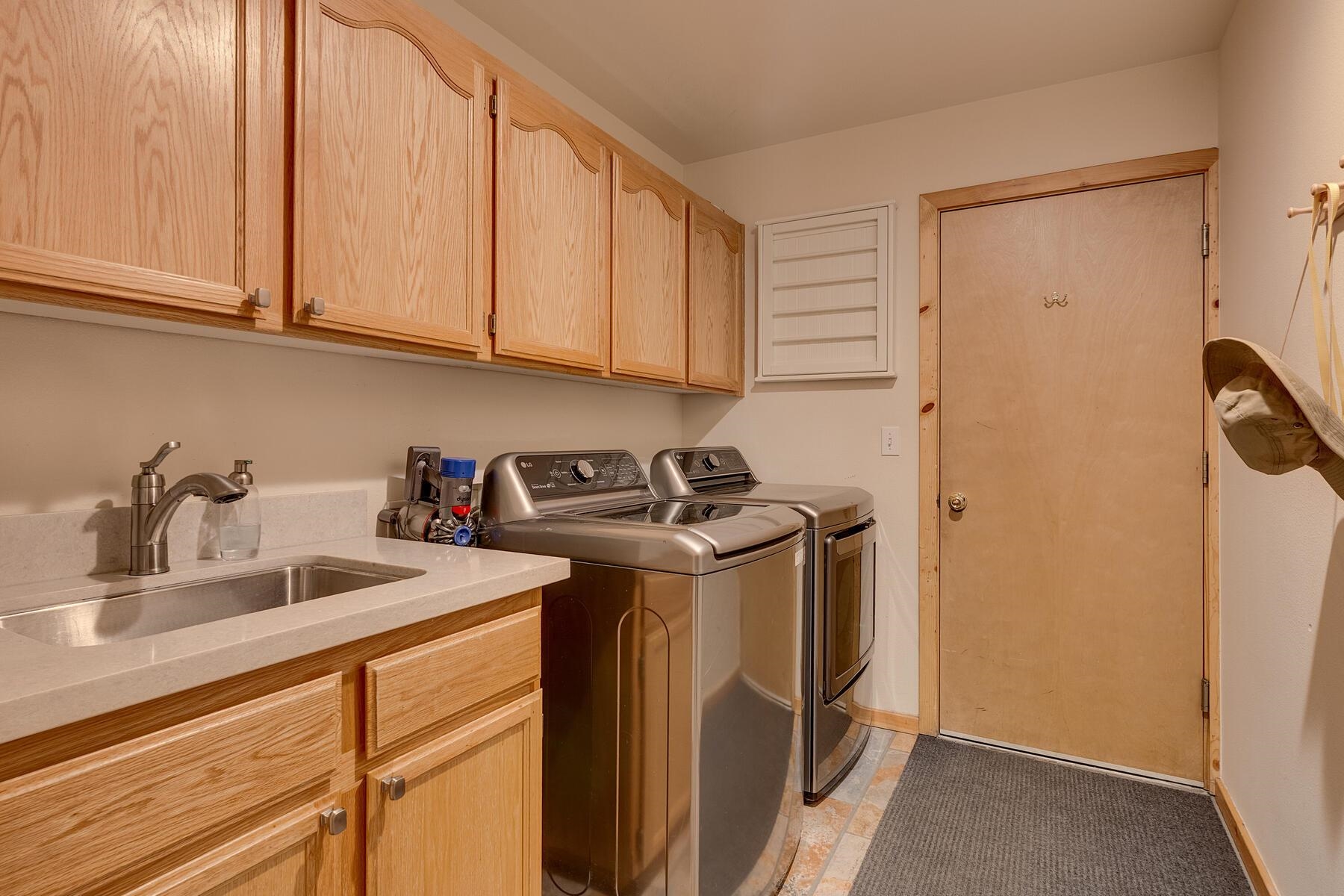 11511 Baden Road Truckee, CA 96161 - Photo 23 of 28 a view of a kitchen with sink and cabinets