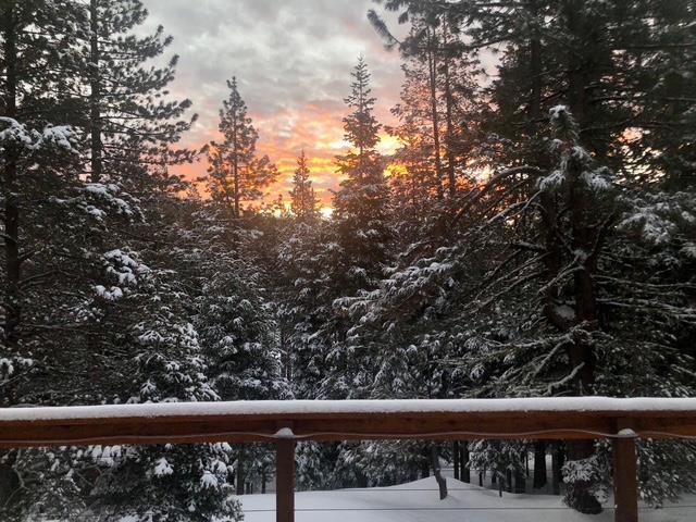 11511 Baden Road Truckee, CA 96161 - Photo 28 of 28 a view of roof with sitting area