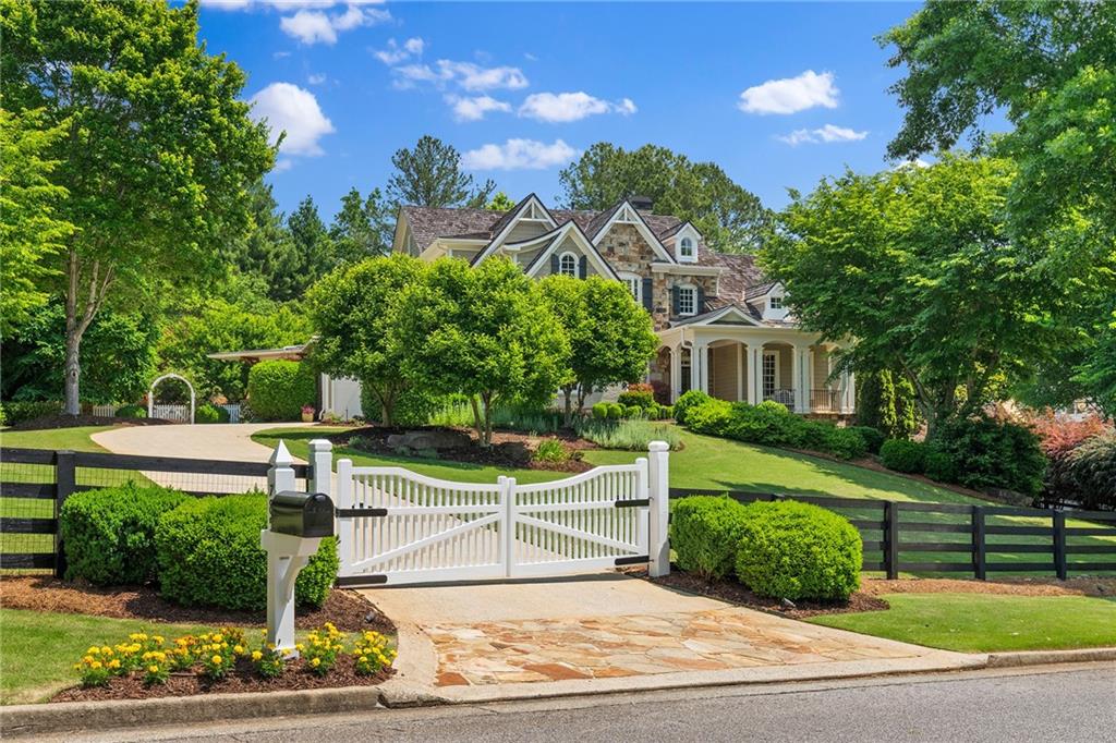 785 Owens Lake Road Milton, GA 30004 - Photo 3 of 111