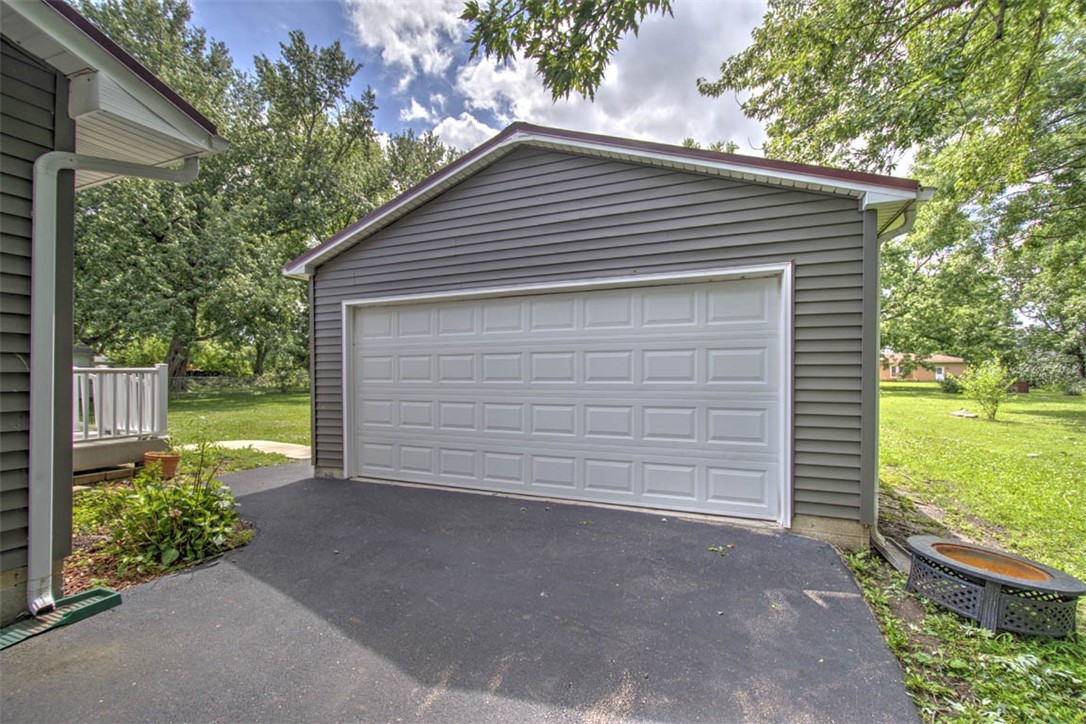2609 French Drive Decatur, IL 62521 - Photo 28 of 33