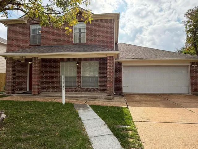 a front view of house with yard