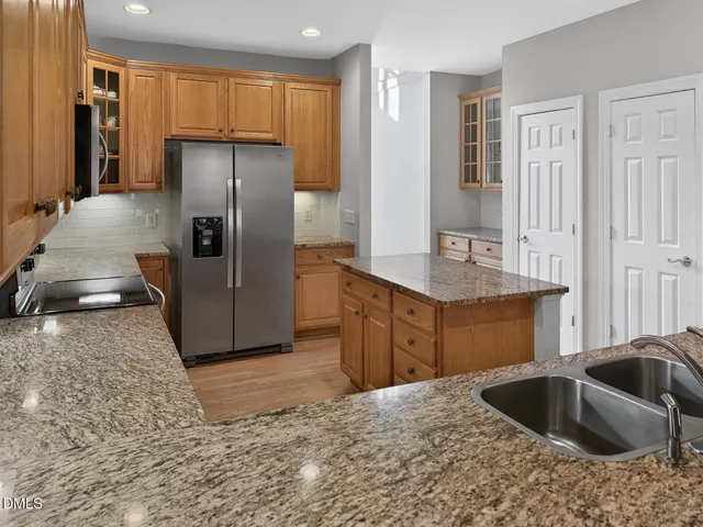 $675,000 | 4724 Ludwell Branch Court, Raleigh, NC 27612