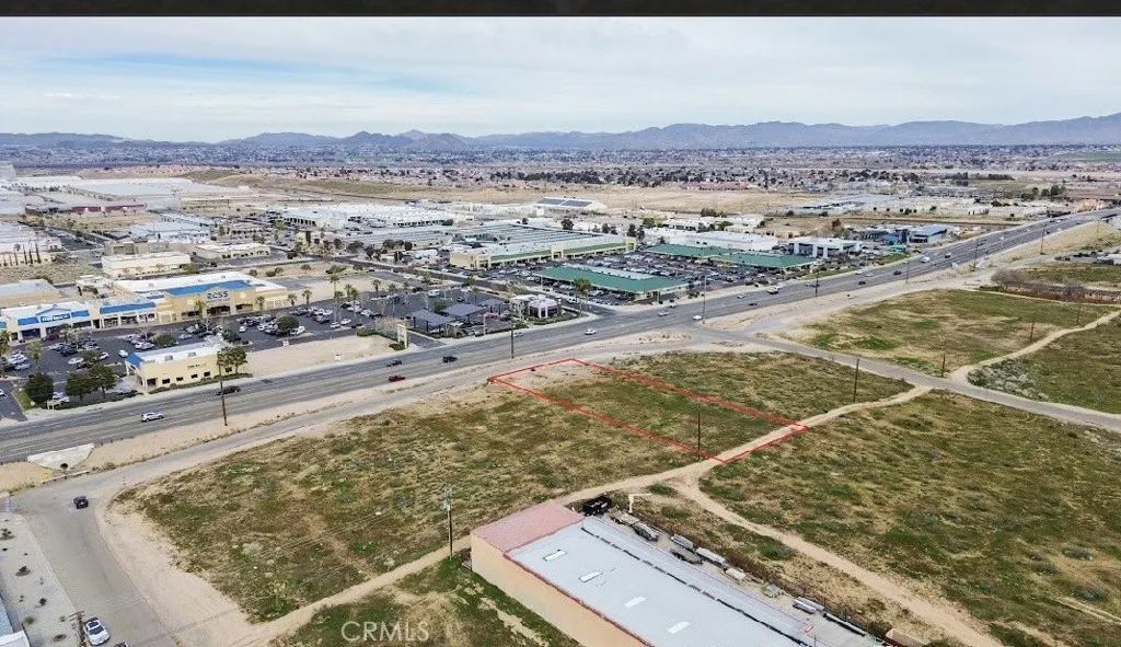 1 Bear Valley Road Hesperia, CA 92345 - Photo 7 of 10