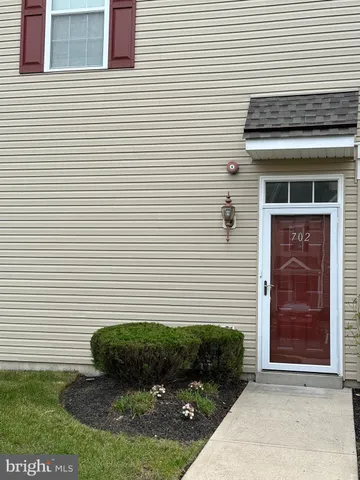 $2,300 | 702 Van Gogh Court, Williamstown, NJ 08094