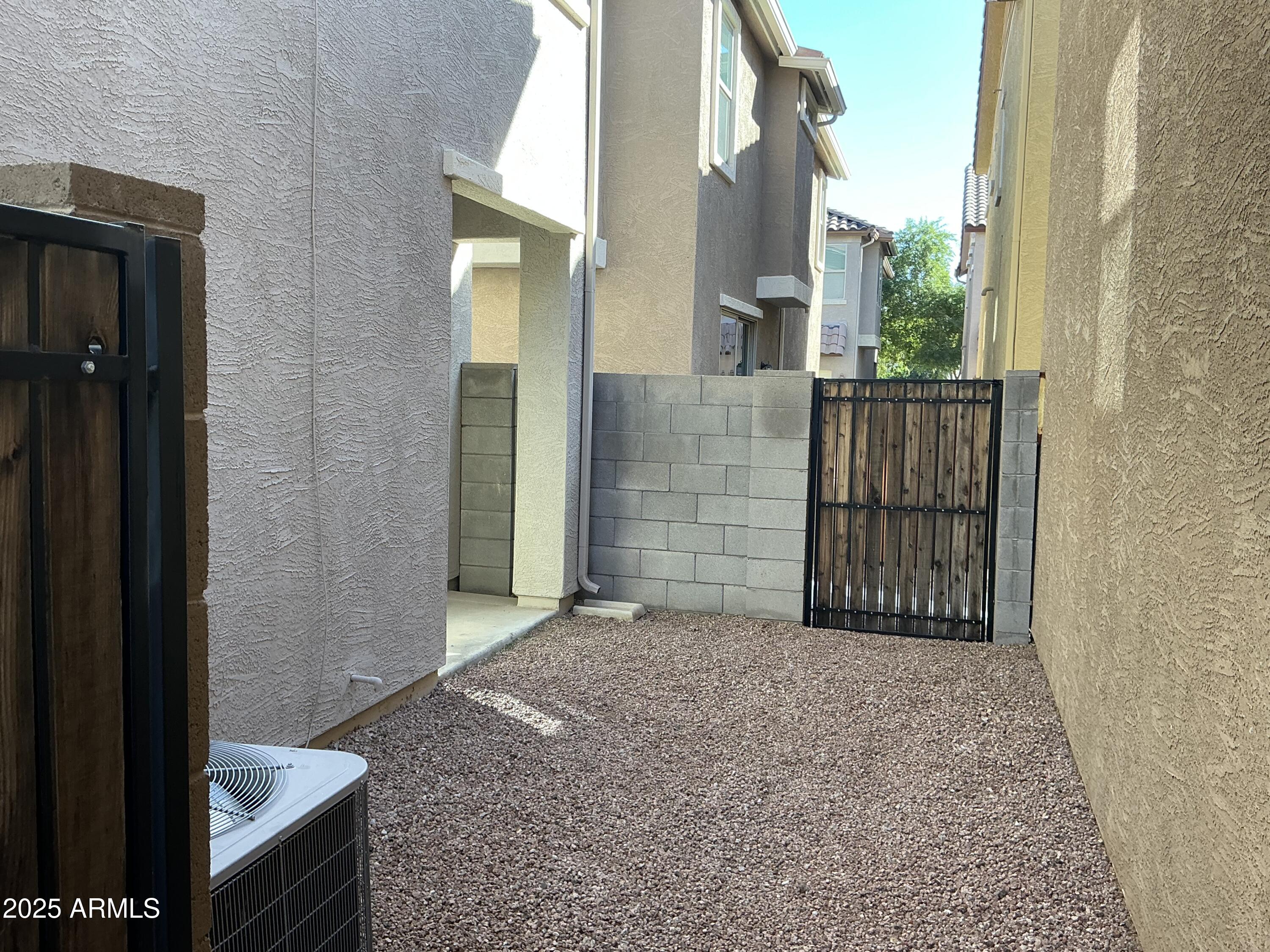 3369 East Constitution Drive Gilbert, AZ 85296 - Photo 5 of 6