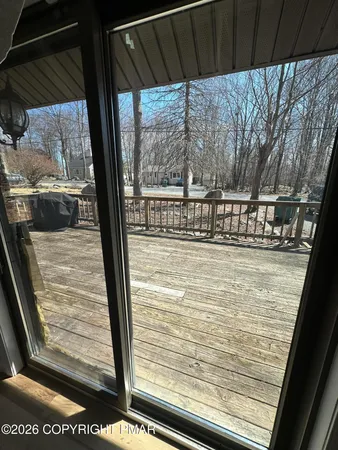 $2,150 | 7272 Long Pine Drive, Tobyhanna, PA 18466