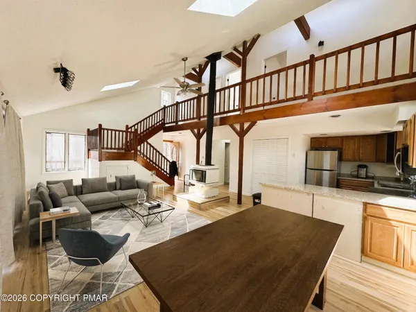 $2,150 | 7272 Long Pine Drive, Tobyhanna, PA 18466