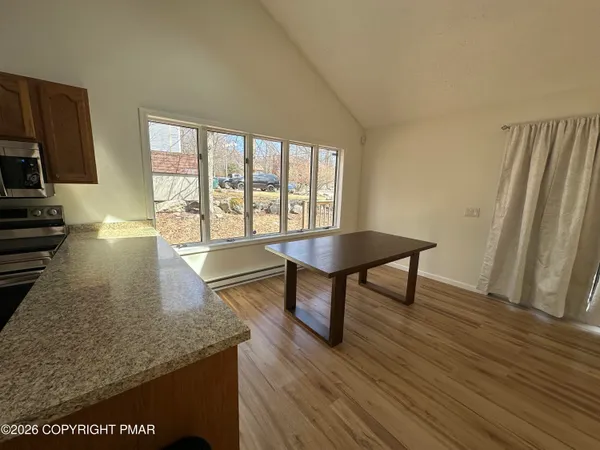 $2,150 | 7272 Long Pine Drive, Tobyhanna, PA 18466