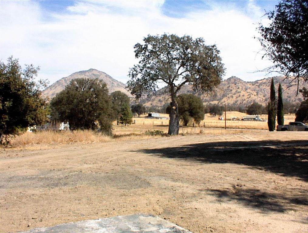 32351 Indian Guide Road Squaw Valley, CA 93675 - Photo 11 of 18 Gallery Image 11