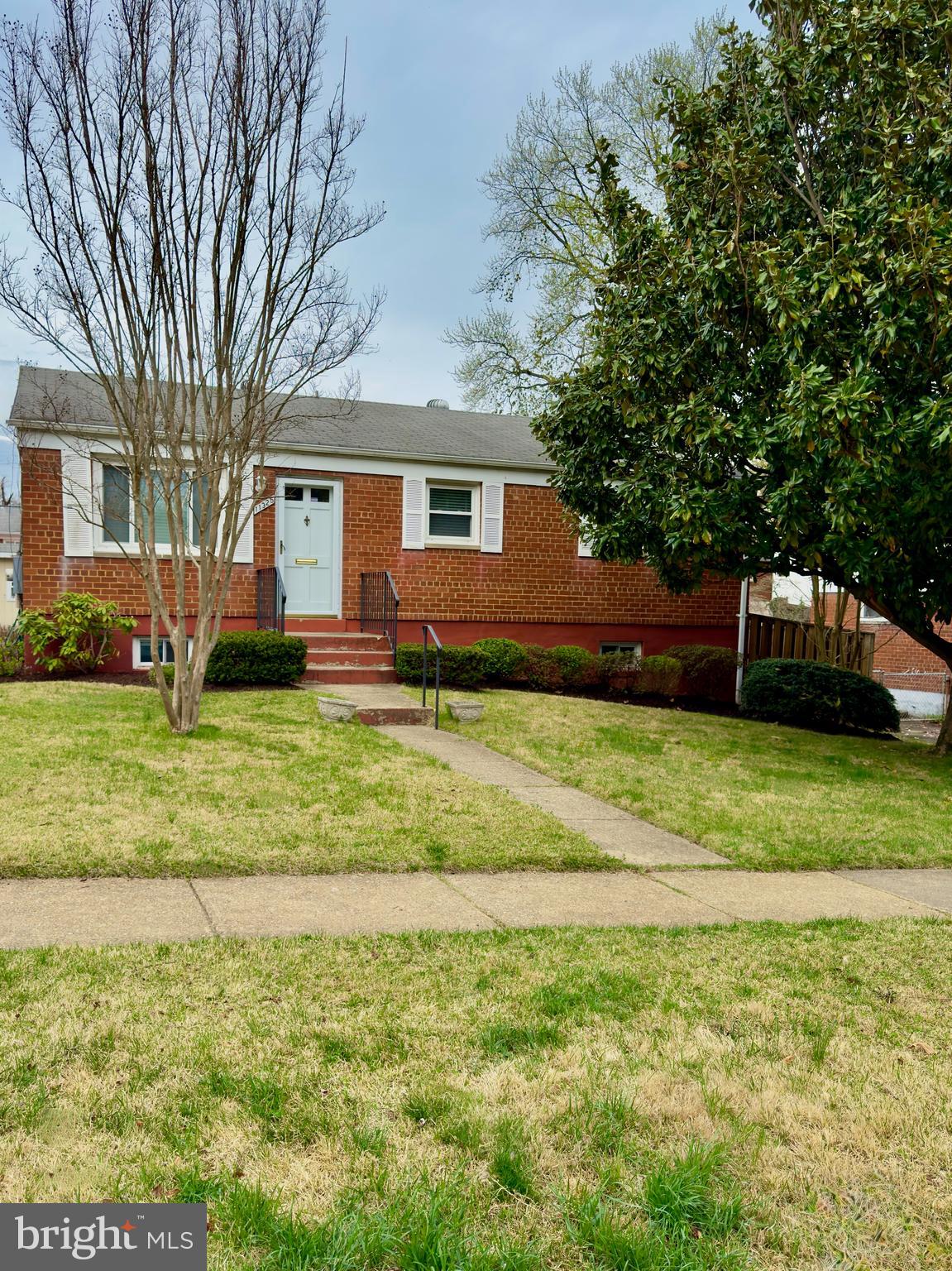 11325 Schuylkill Road Rockville, MD 20852 - Photo 1 of 30 Gallery Image 1