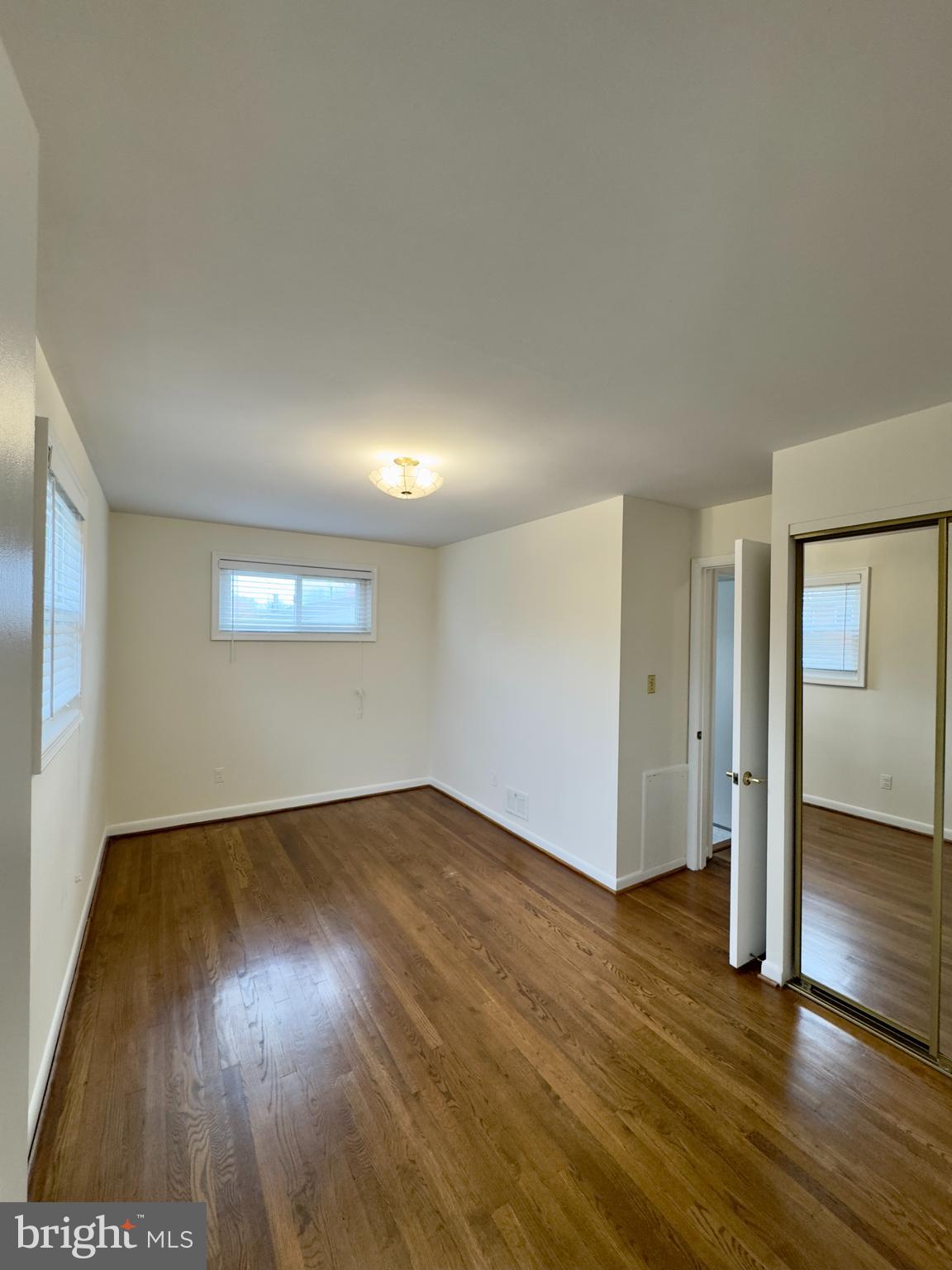 11325 Schuylkill Road Rockville, MD 20852 - Photo 3 of 30 Gallery Image 3