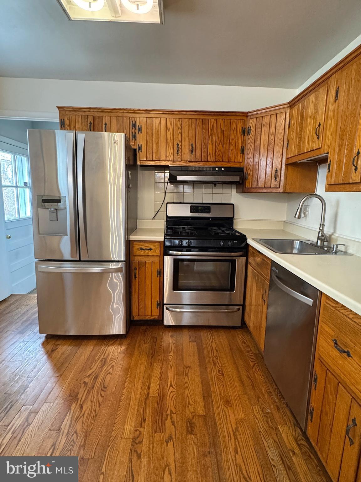 11325 Schuylkill Road Rockville, MD 20852 - Photo 9 of 30 Gallery Image 9