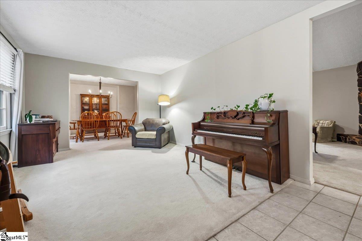 101 Ryan Street Taylors, SC 29687 - Photo 6 of 31