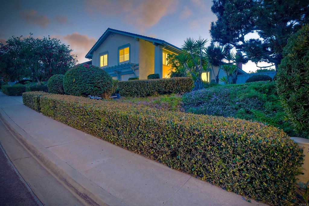 735 Santa Paula Solana Beach, CA 92075 - Photo 56 of 61 a front view of a house with a yard