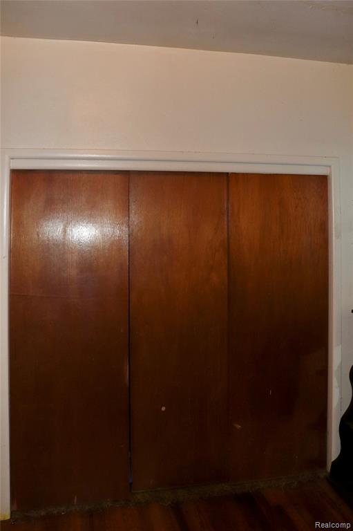 1029 Adams Road Burton, MI 48509 - Photo 13 of 16 Gallery Image 13