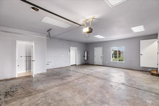 $1,100,000 | 22090 Arburua Road, Los Banos, CA 93635