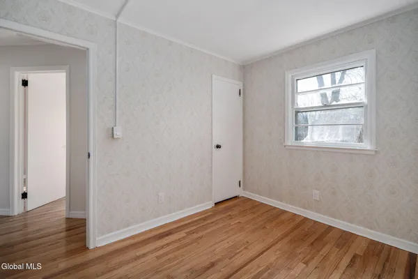 $339,999 | 6 Woodside Avenue, Moreau, NY 12803