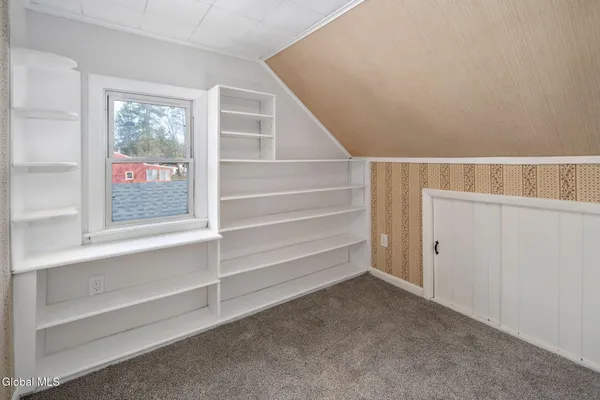 $339,999 | 6 Woodside Avenue, Moreau, NY 12803