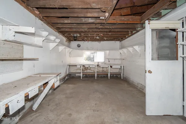 $339,999 | 6 Woodside Avenue, Moreau, NY 12803