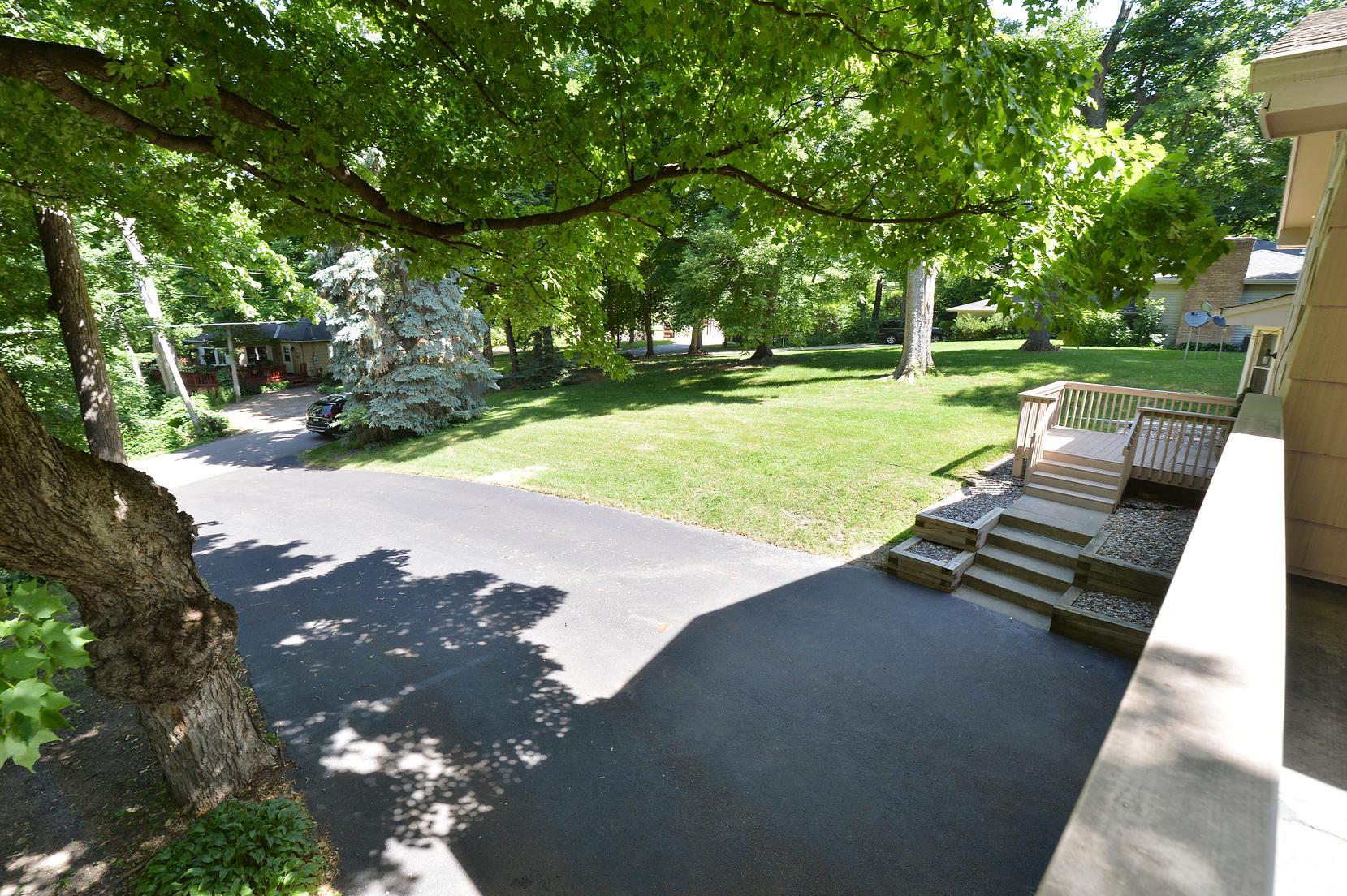1347 Rest Point Circle Orono, MN 55364 - Photo 11 of 23 Gallery Image 11
