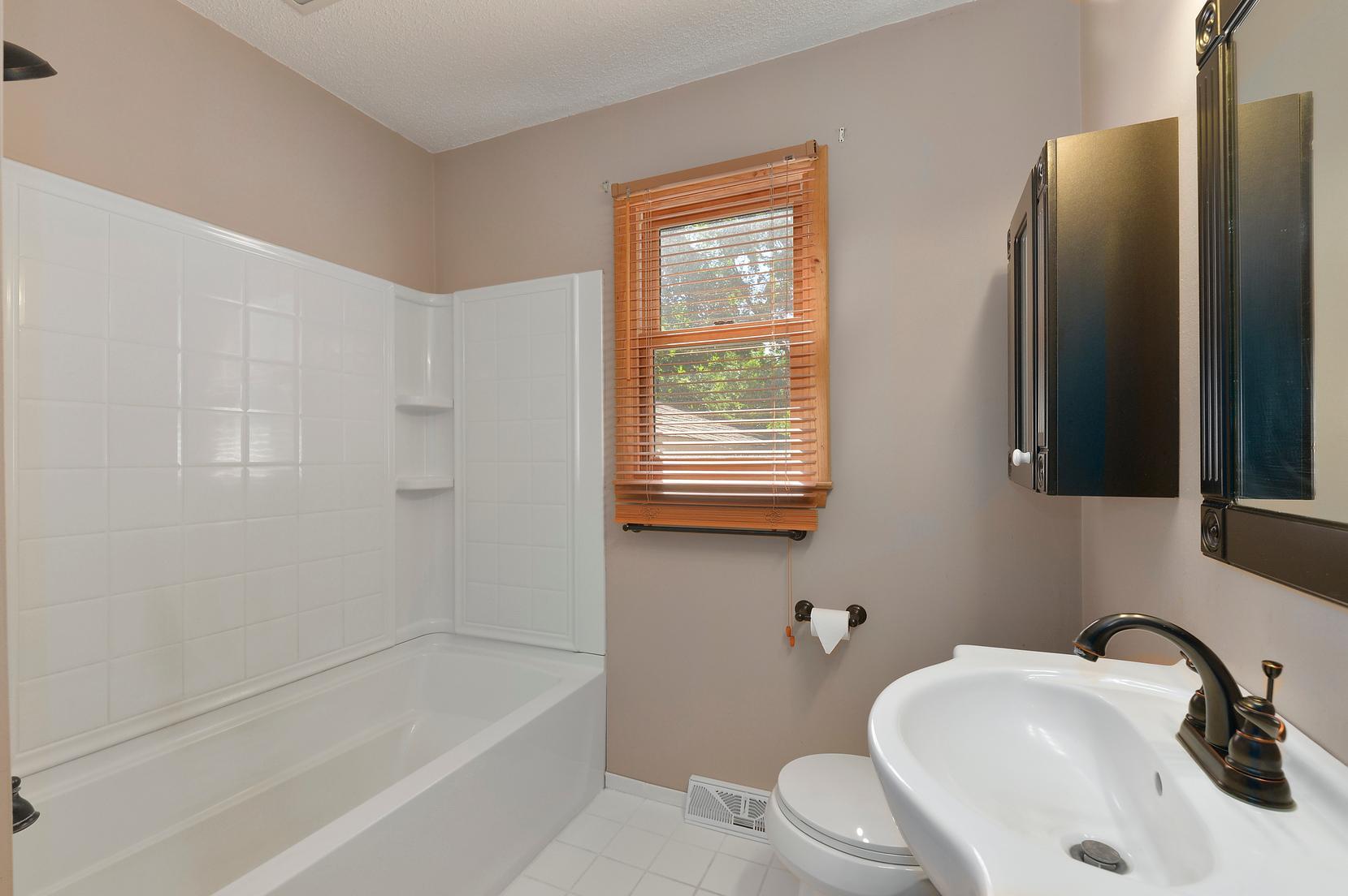 1347 Rest Point Circle Orono, MN 55364 - Photo 14 of 23 Gallery Image 14