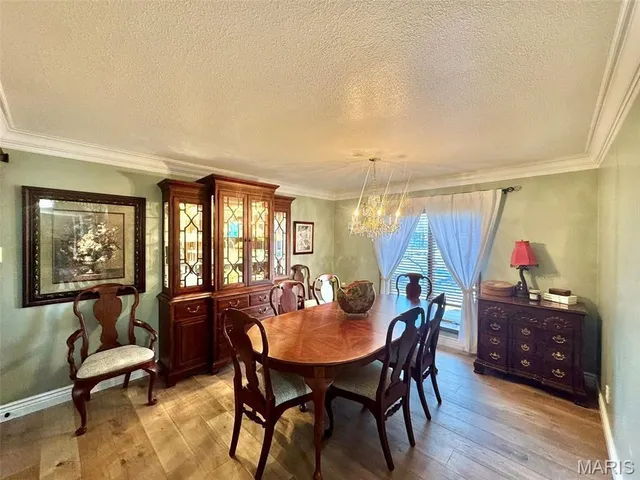 $479,000 | 213 West Wood Street, Shelbina, MO 63468