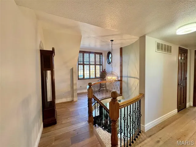 $479,000 | 213 West Wood Street, Shelbina, MO 63468