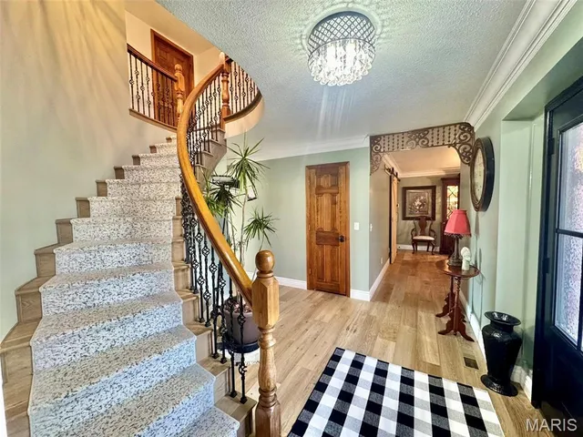 $479,000 | 213 West Wood Street, Shelbina, MO 63468