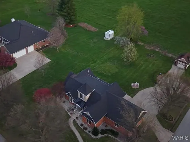 $479,000 | 213 West Wood Street, Shelbina, MO 63468