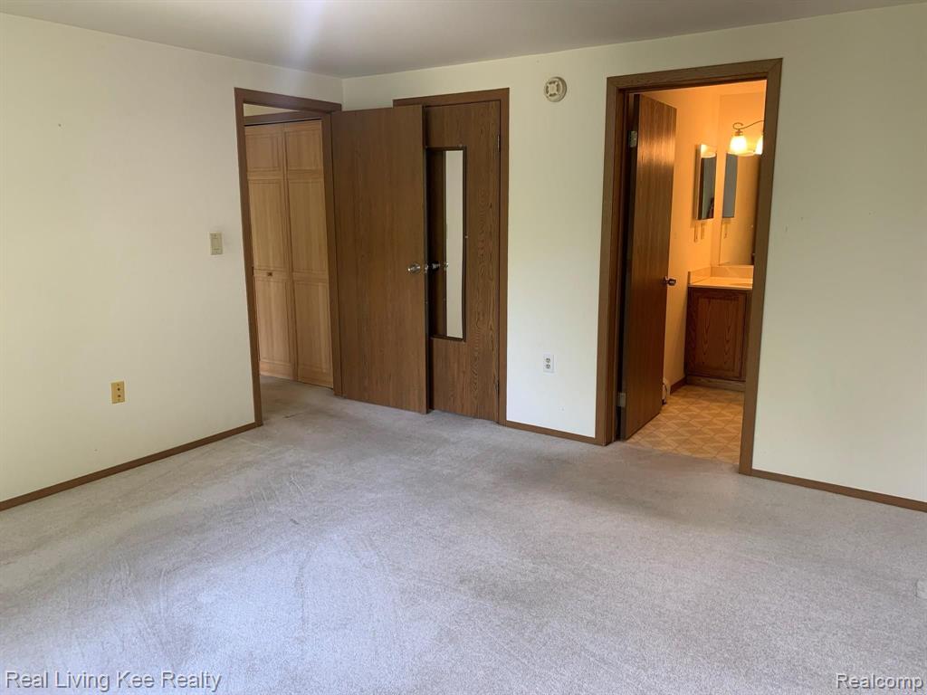 2272 London Bridge Drive, Unit 51 Rochester, MI 48307 - Photo 22 of 31