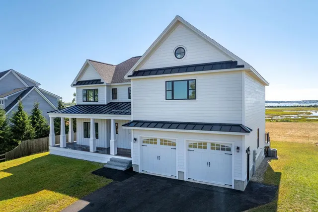 $2,650,000 | 49 Seaveys Landing Road, Scarborough, ME 04074