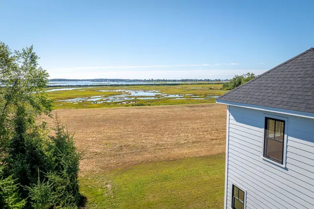 $2,650,000 | 49 Seaveys Landing Road, Scarborough, ME 04074