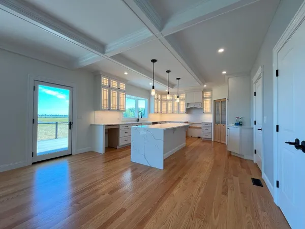 $2,495,000 | 49 Seaveys Landing Road, Scarborough, ME 04074