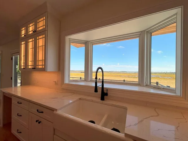 $2,650,000 | 49 Seaveys Landing Road, Scarborough, ME 04074