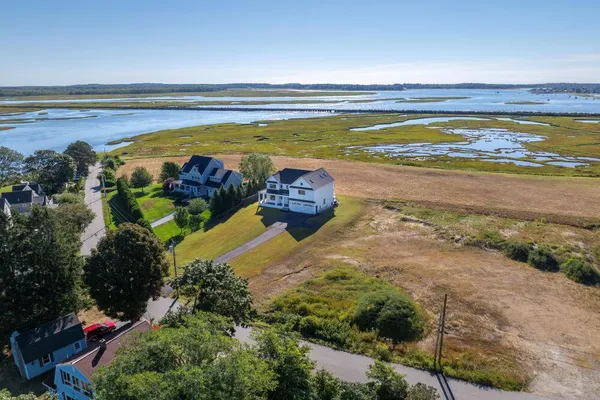 $2,495,000 | 49 Seaveys Landing Road, Scarborough, ME 04074