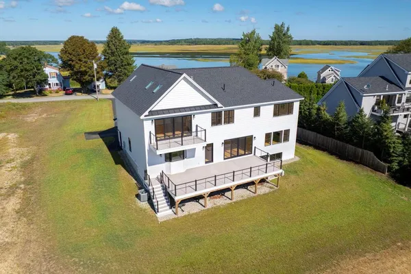 $2,495,000 | 49 Seaveys Landing Road, Scarborough, ME 04074