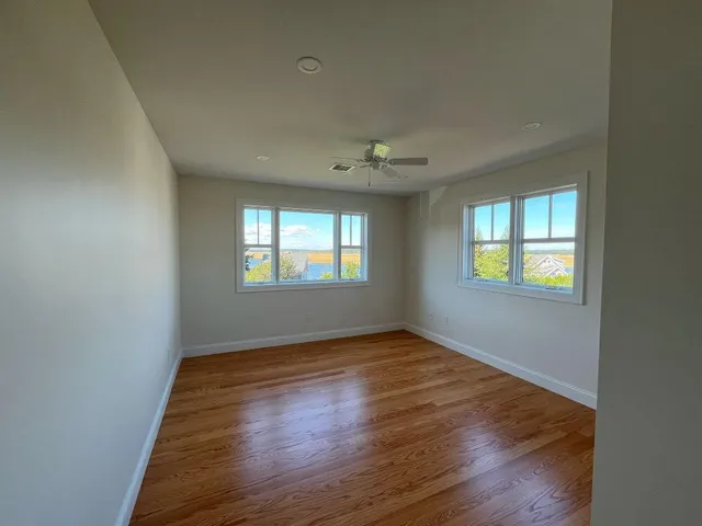 $2,650,000 | 49 Seaveys Landing Road, Scarborough, ME 04074