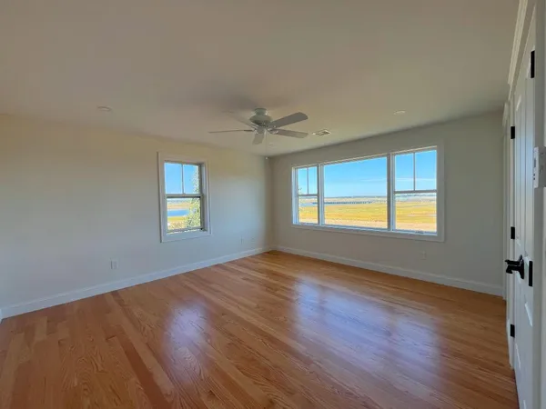 $2,495,000 | 49 Seaveys Landing Road, Scarborough, ME 04074