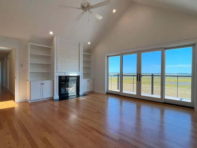 $2,650,000 | 49 Seaveys Landing Road, Scarborough, ME 04074