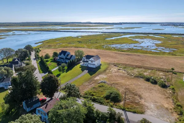 $2,495,000 | 49 Seaveys Landing Road, Scarborough, ME 04074