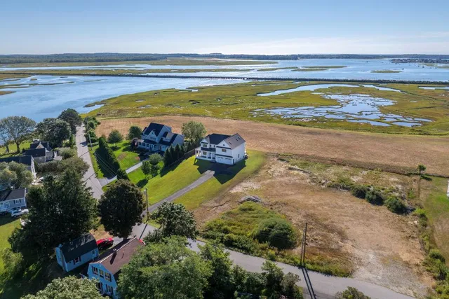 $2,650,000 | 49 Seaveys Landing Road, Scarborough, ME 04074