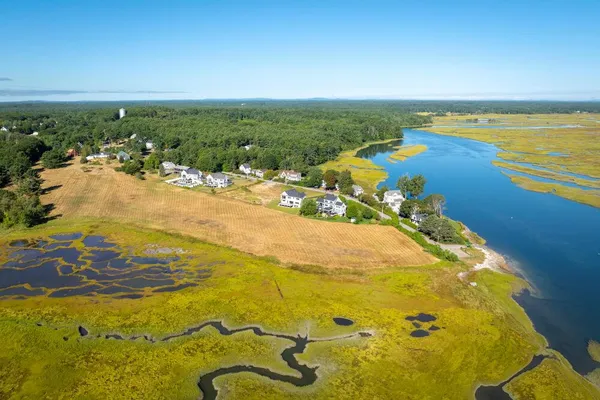 $2,495,000 | 49 Seaveys Landing Road, Scarborough, ME 04074