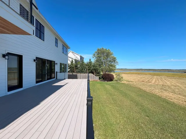 $2,650,000 | 49 Seaveys Landing Road, Scarborough, ME 04074