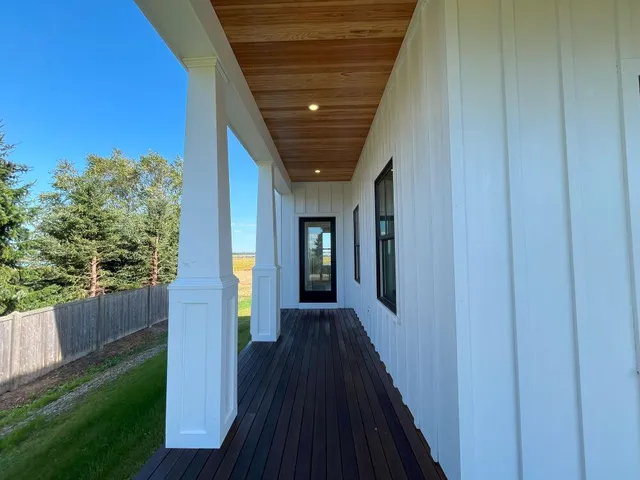 $2,650,000 | 49 Seaveys Landing Road, Scarborough, ME 04074