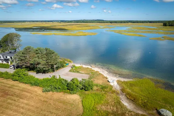 $2,495,000 | 49 Seaveys Landing Road, Scarborough, ME 04074