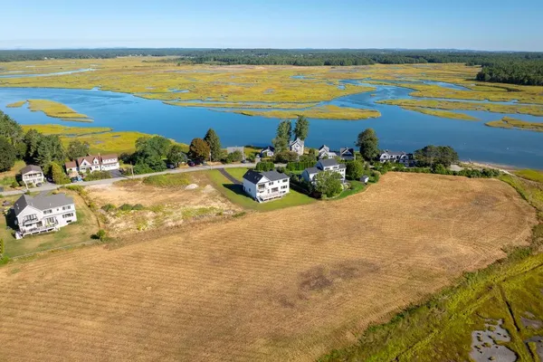 $2,495,000 | 49 Seaveys Landing Road, Scarborough, ME 04074