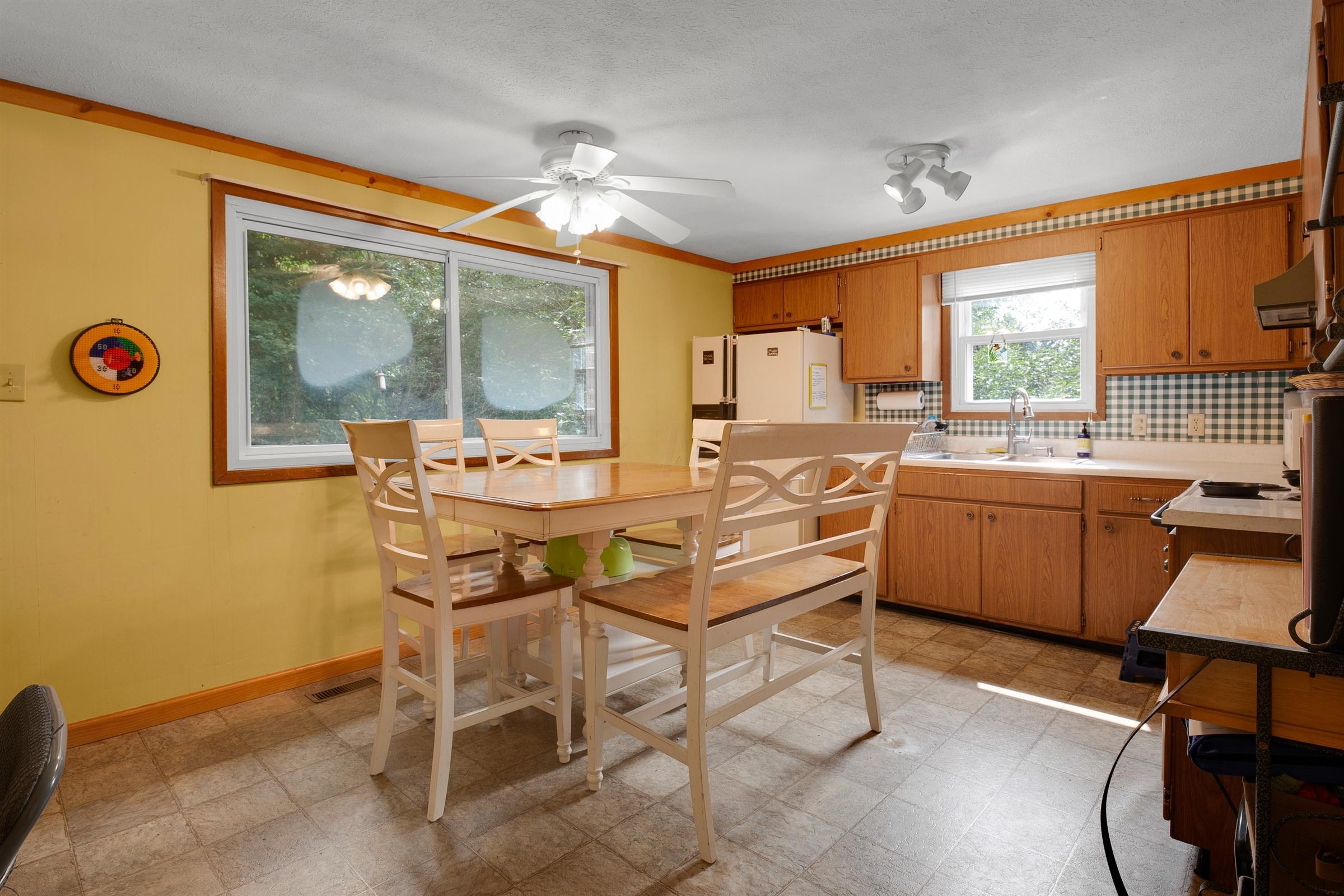 3055 Wheeling Road Northeast Lancaster, OH 43130 - Photo 8 of 36 Gallery Image 8