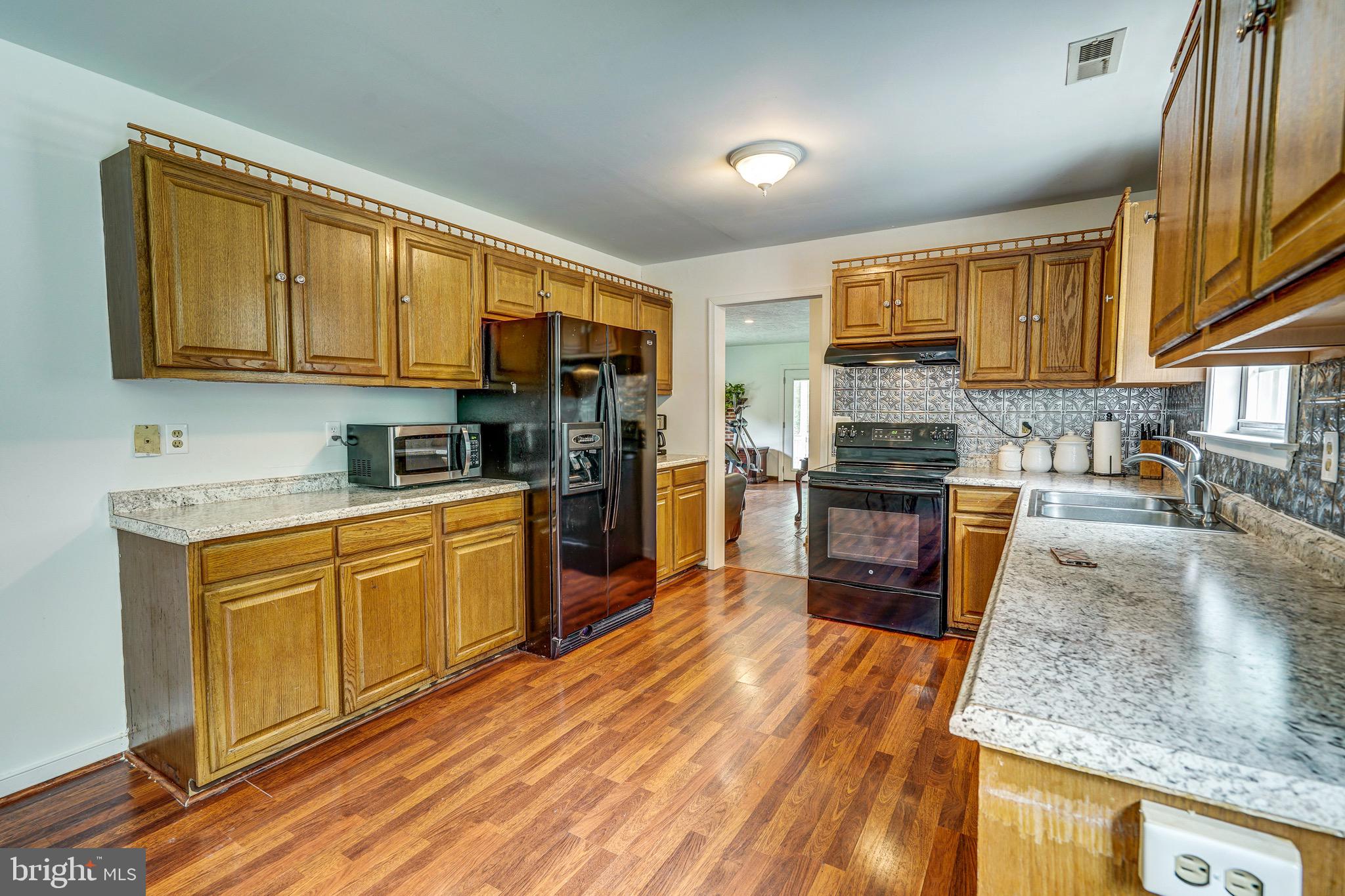 285 Price Road Louisa, VA 23093 - Photo 5 of 49 Gallery Image 5