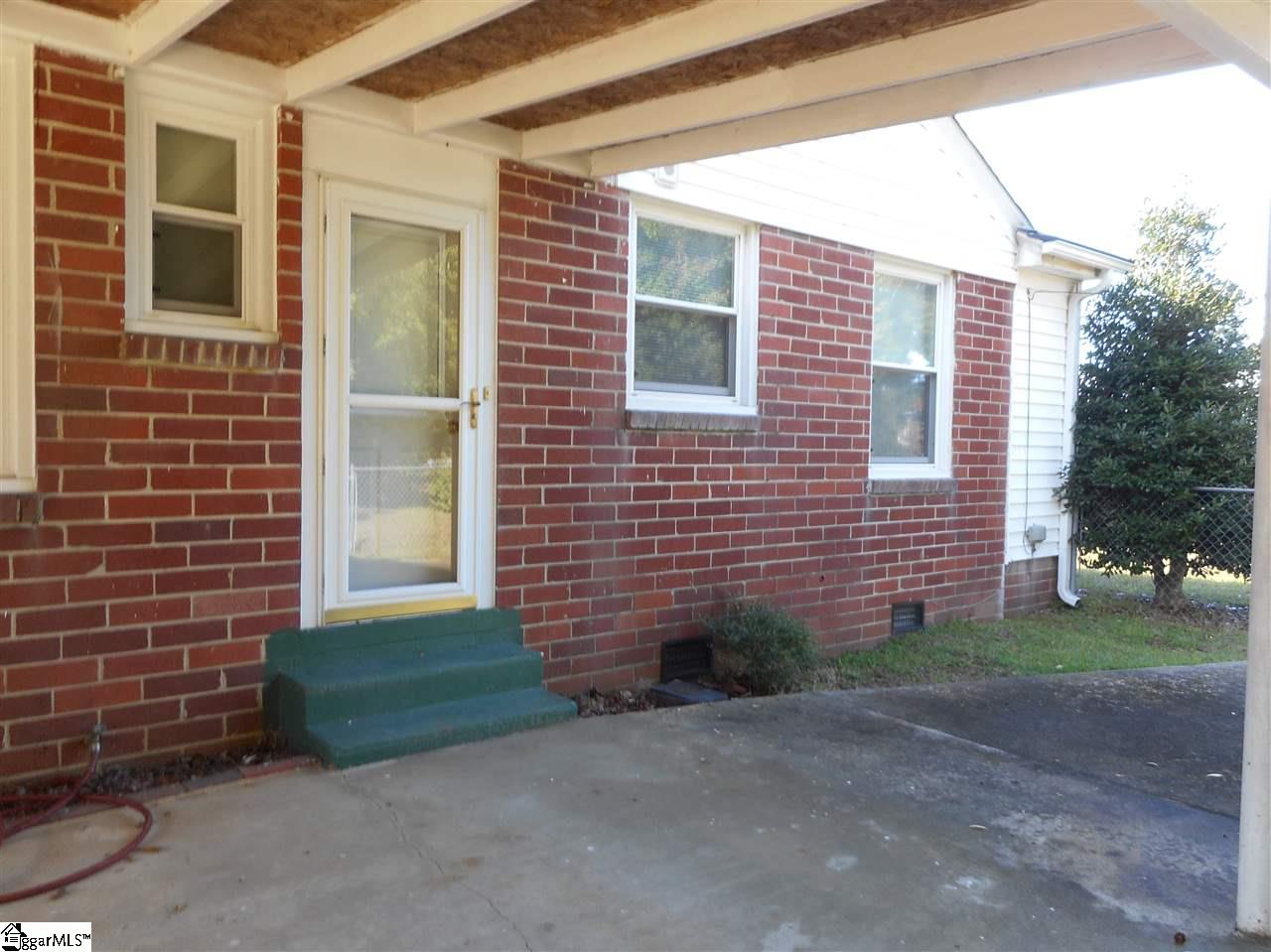 403 State Rd S-30-125 Joanna, SC 29351 - Photo 9 of 31 Gallery Image 9